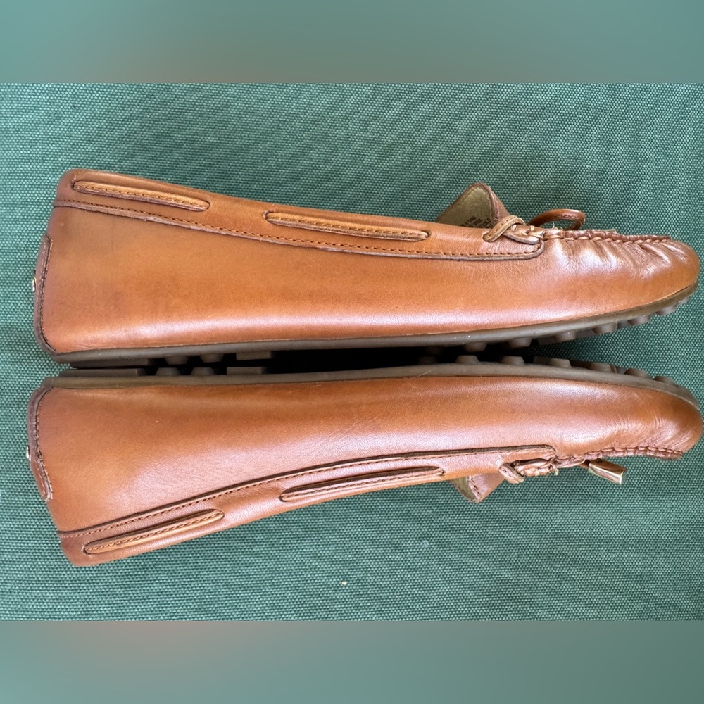 Michael Kors Women's Sutton Moccasin Flat Loafers - Picture 5 of 9
